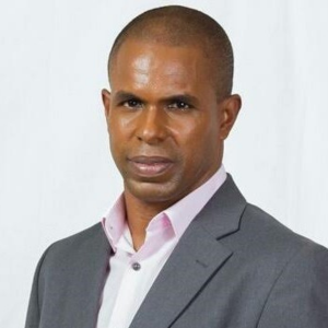 photo of Dr. Rory Dixon